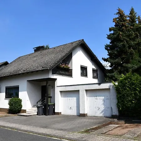 Apartment Schone 3 *